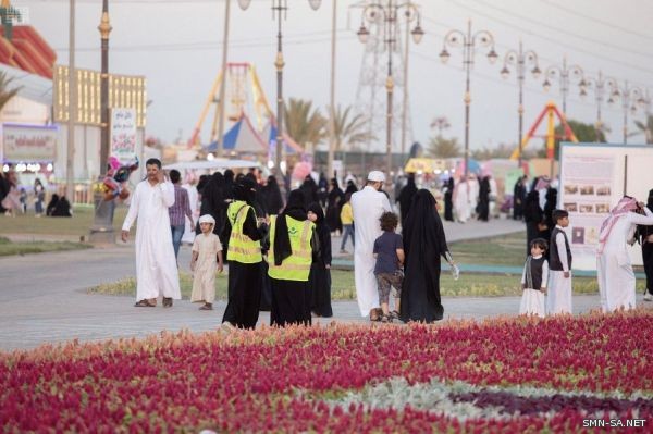 أكثر من 150 ألف زائر لمهرجان الورد والفاكهة 39 بتبوك خلال 6 أيام