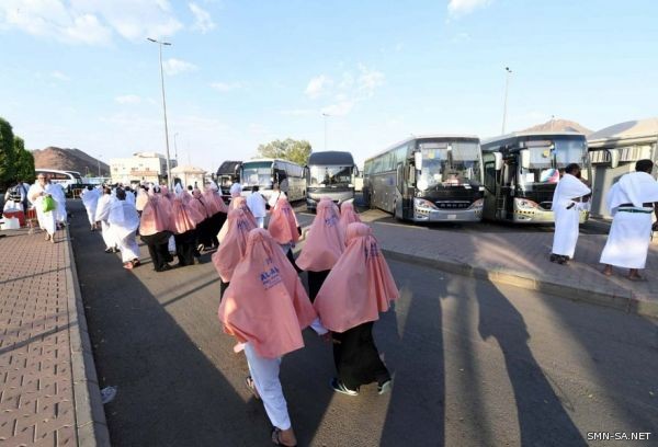 الجهات الحكومية بالمدينة المنورة تكمل بنجاح خطة تفويج أكثر من 94 ألف حاج إلى مكة المكرمة اليوم