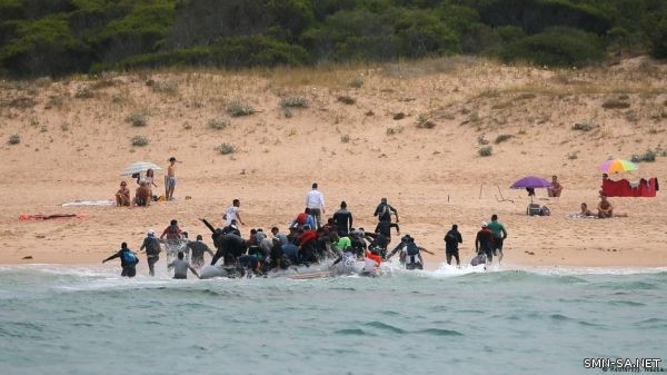 بعد رفضه مراكز لجوء على أراضيه.. المغرب يطالب بـ"شراكة ندية"