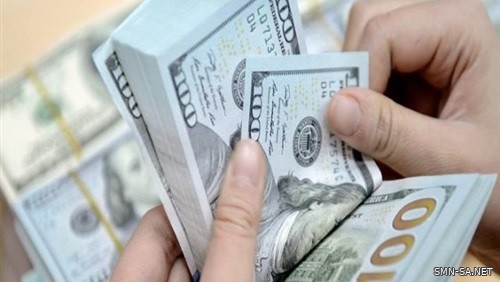 هبوط الدولار لأقل سعر في 4 أشهر مقابل الين وسط اضطرابات في واشنطن