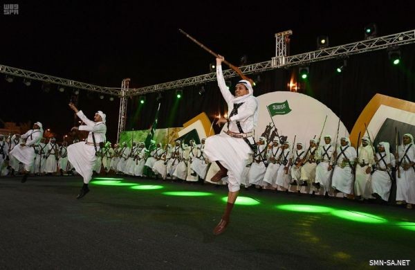 مركز تهامة بللحمر وبللسمر يحيي أمسية ثقافية في مهرجان " صدر الكرامة "