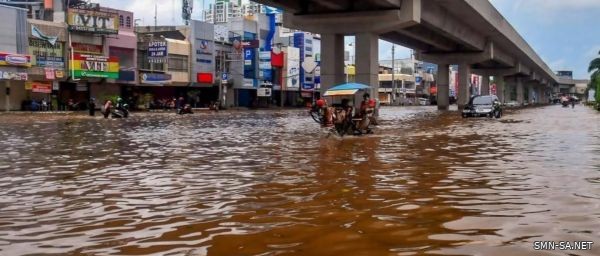 السلطات الإندونيسية : مصرع 9 أشخاص بسبب فيضانات جاكرتا