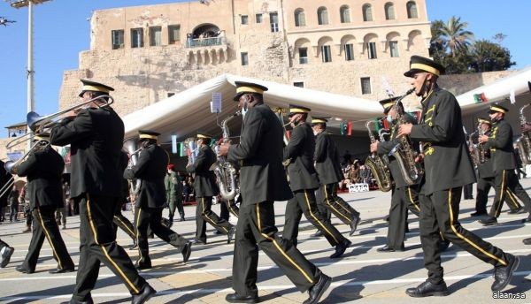 شرق ليبيا .. حفتر يدعو قواته إلى حمل السلاح مجددا لـ"طرد المحتل" التركي