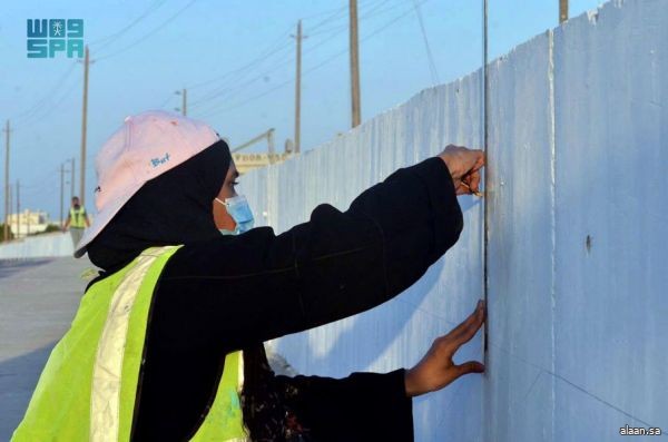 أمانة الشرقية تطلق أعمال أطول جدارية في المملكة