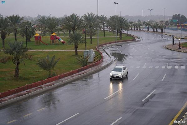 أجواء ضبابية على مدينة عرعر اليوم بعد هطول الأمطار