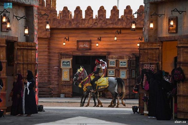 "سوق عكاظ" المنبر الإعلامي للعرب في عصر ما قبل الإسلام