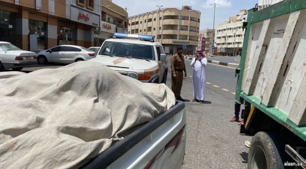 أمانة عسير تضبط أكثر من 3 طن من المواد الغذائية المعروضة بشكل عشوائي عند الجوامع والمصليات