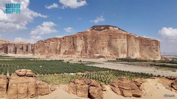 جبل الحوارة .. شاهد على تاريخ العُلا وجمالها الطبيعي