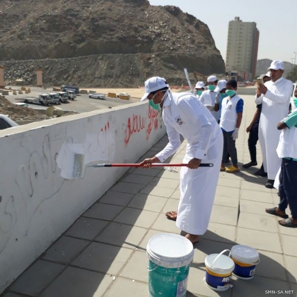 حملة توعوية بالتعاون بين بلدية المعابدة ومدرسه الإمام الشافعي بمكة المكرمة